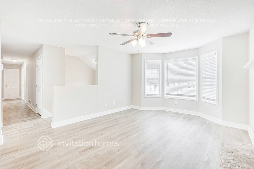 Building Photo - 500 Weston Ct