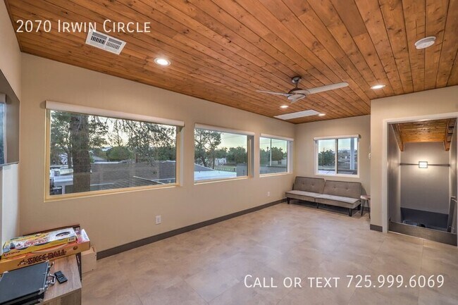 Building Photo - 2070 Irwin Cir