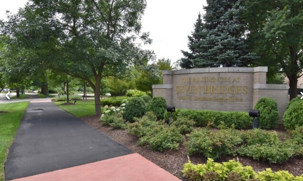 Building Photo - 6420 Double Eagle Dr