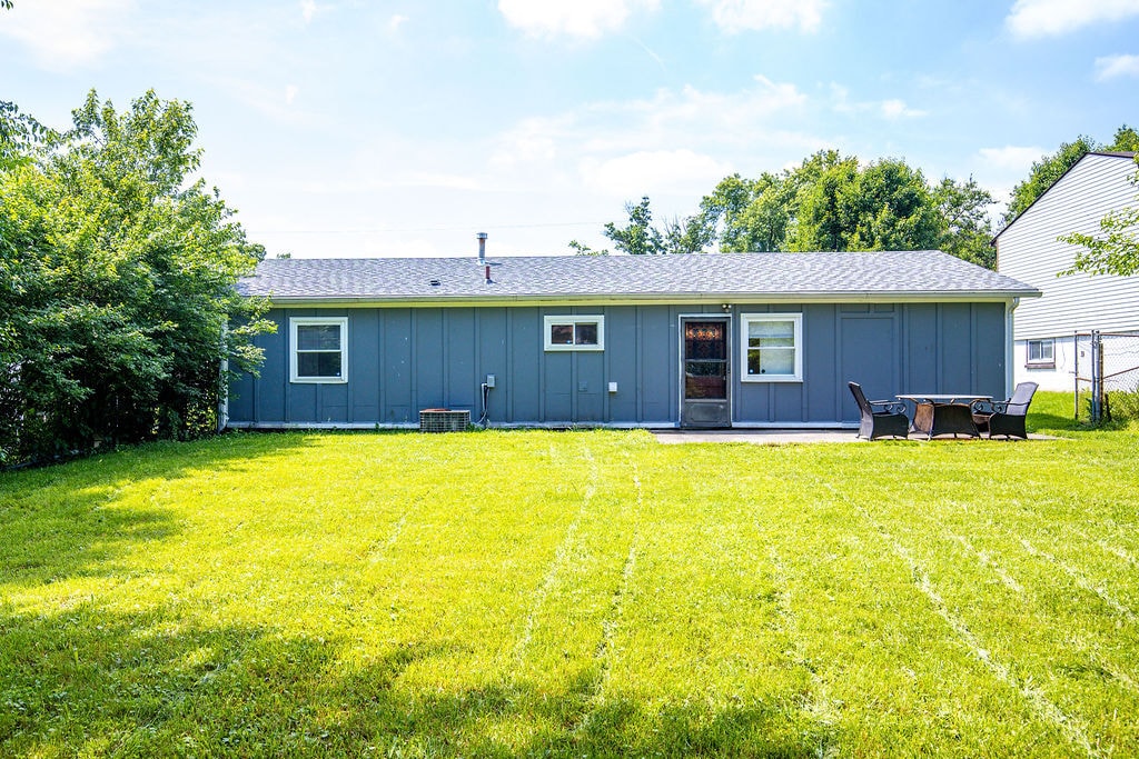 Building Photo - 3232 Deshler Dr