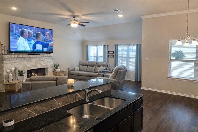 Building Photo - 2517 Nolan Creek St