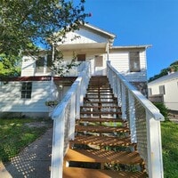 Building Photo - 4401 Ave Q 1/2