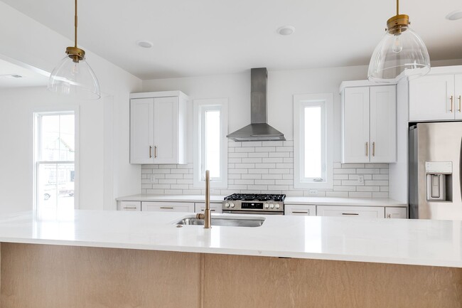 Building Photo - BRAND NEW 3 Bedroom 2.5 Bath Homes Availab...