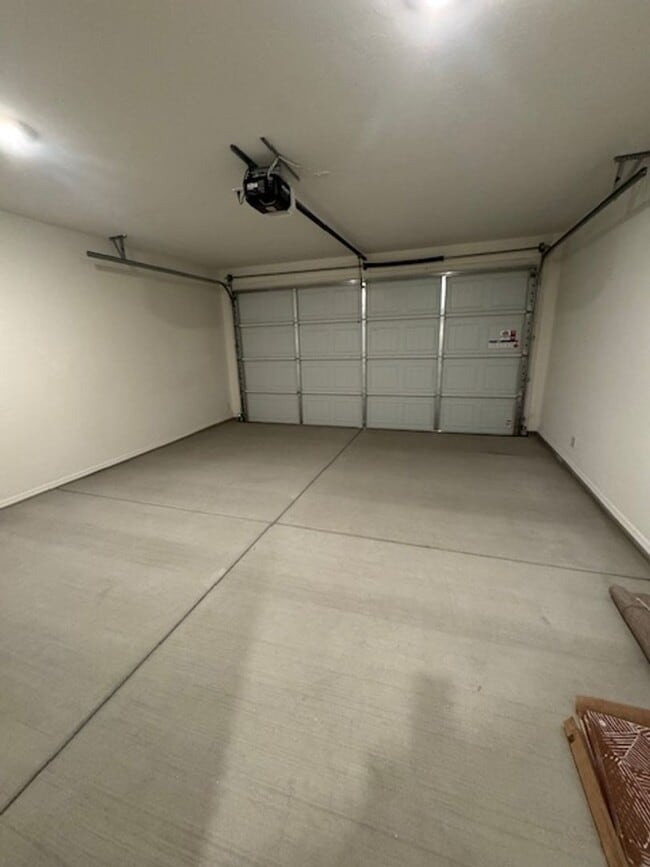 Building Photo - Northwest-BRAND NEW HOME! 3 bedroom/ 2 bat...