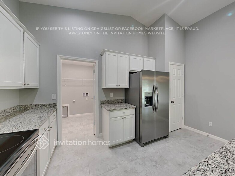 Building Photo - 477 San Cristobal Ave
