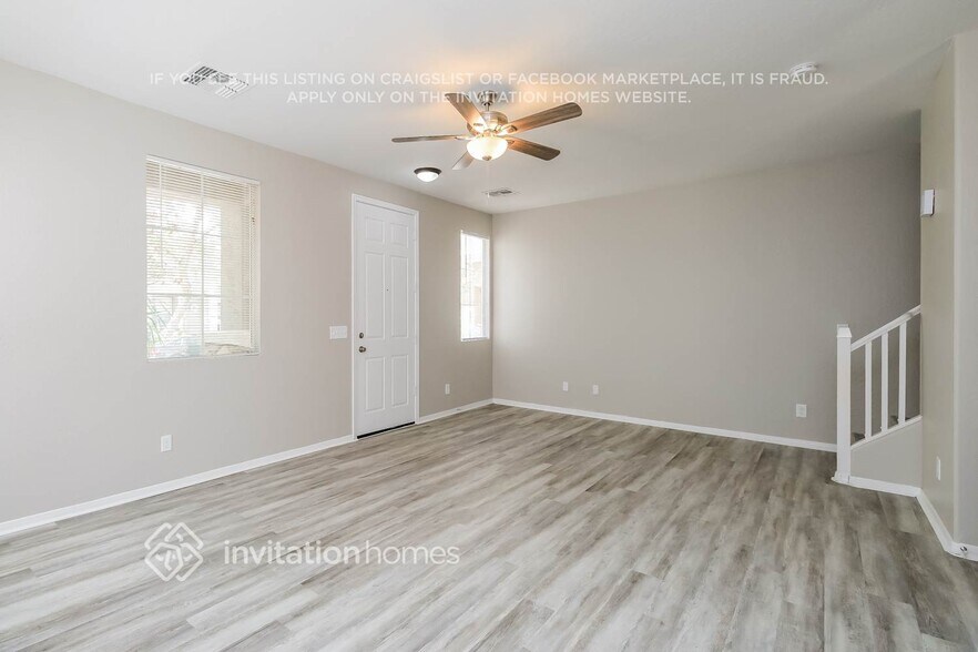 Building Photo - 3023 S 101st Ave