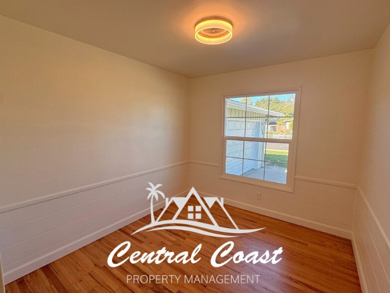 Building Photo - 0 De Armond Pl