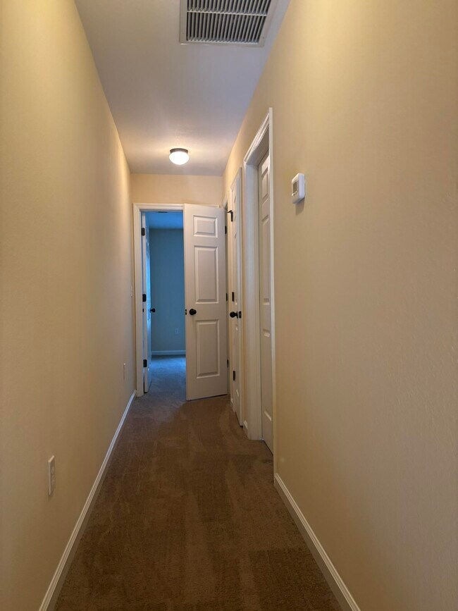 Building Photo - 4434 Gearhart Rd