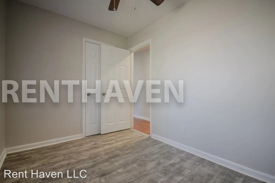 Building Photo - 1213 State Rd S-28-908