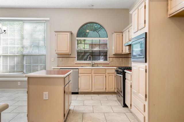 Building Photo - 3113 Candide Ln