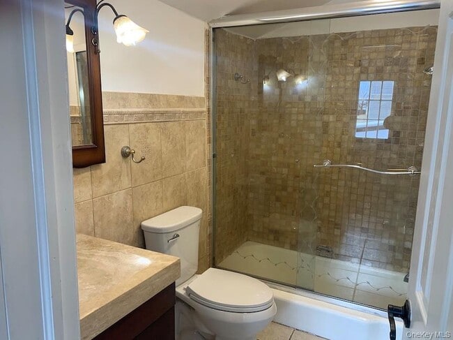 Building Photo - 10 Kirgan Ct