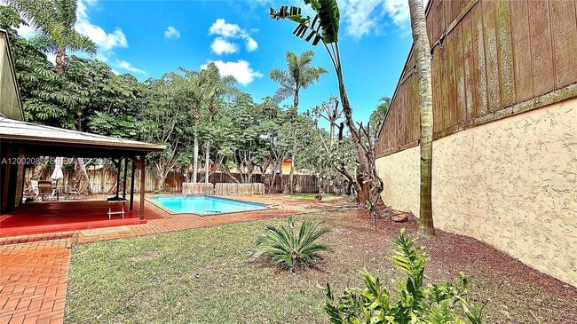 Building Photo - 7531 SW 95th Pl