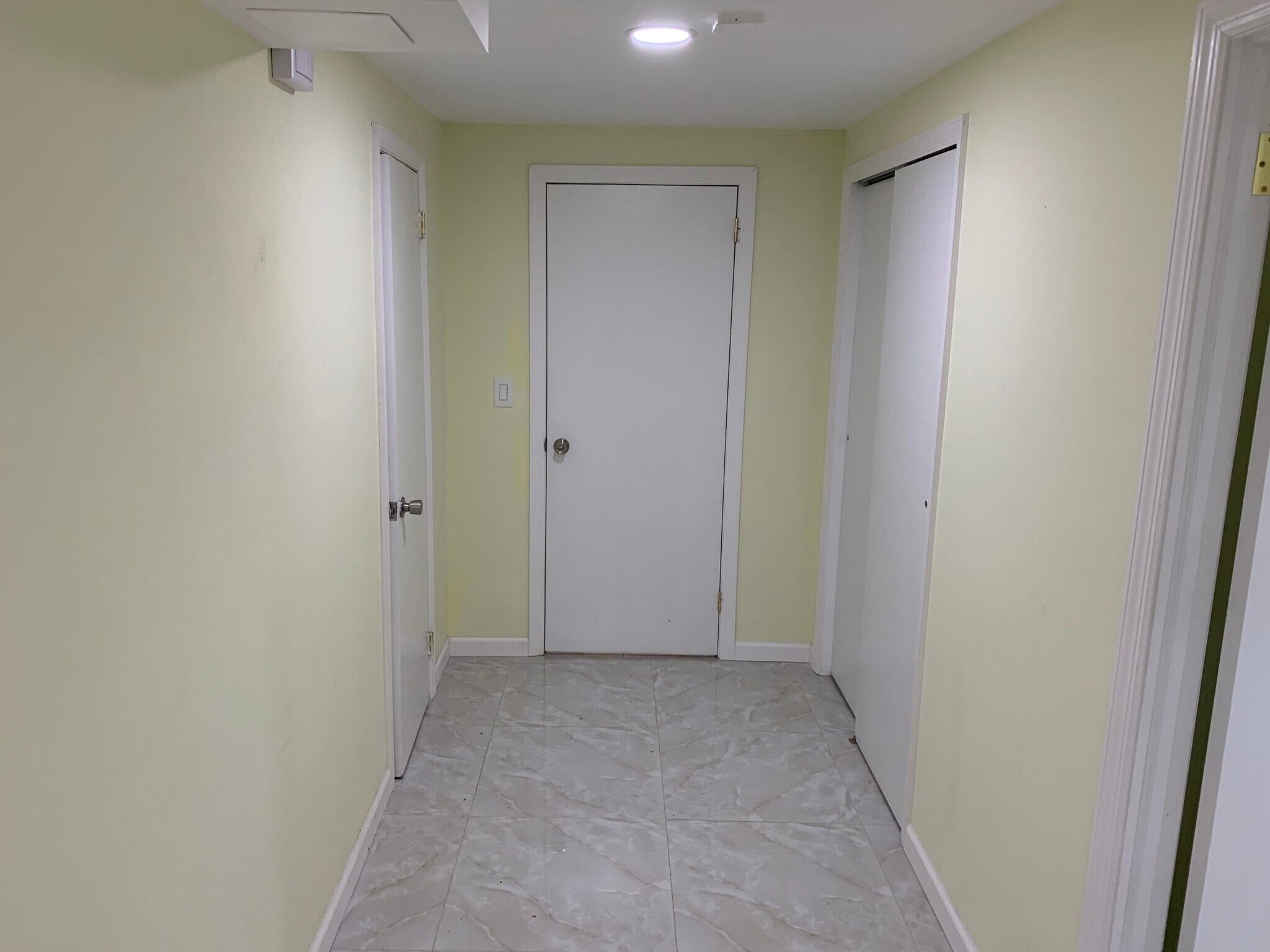 Building Photo - 6915 171st St