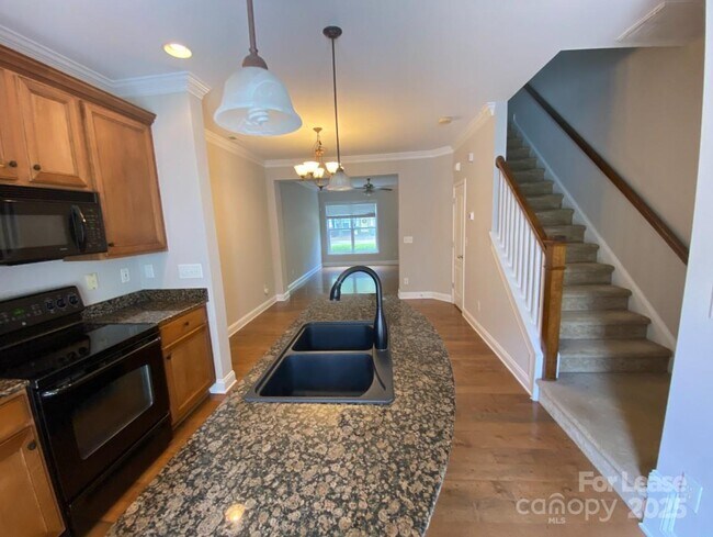 Building Photo - 252 Hurston Circle