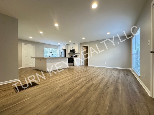 Building Photo - 436 McGinnis St