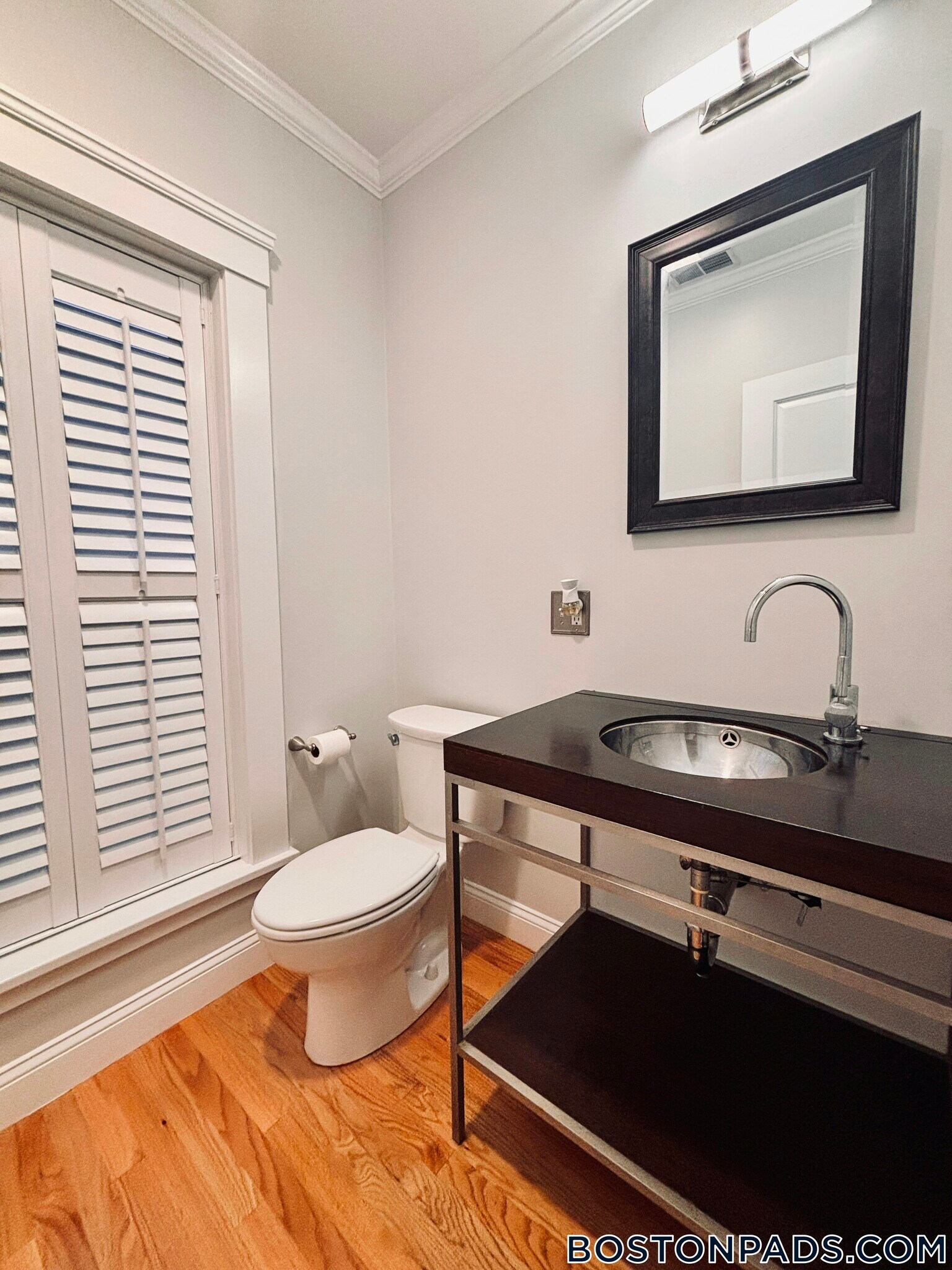 Building Photo - 799 E 4th St