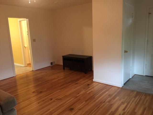 Another view of Living Room - 1672 Ford Pkwy