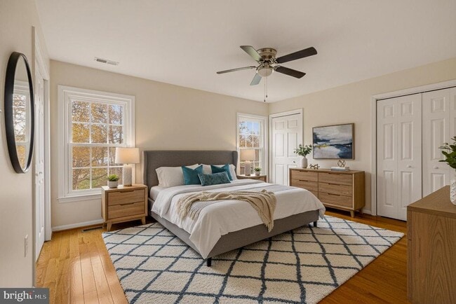 Building Photo - 7393 Swan Point Way