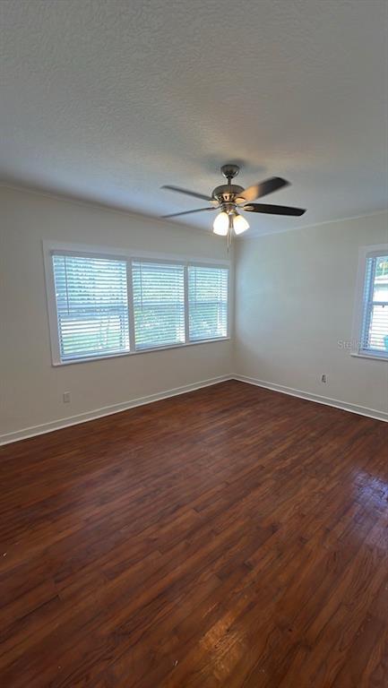 Building Photo - 715 S Clyde Ave