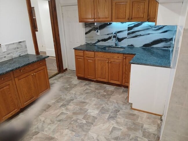 Building Photo - Special Improveent District!! Hurry to see this special place.