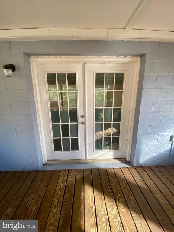 Building Photo - 112 England Run Ln