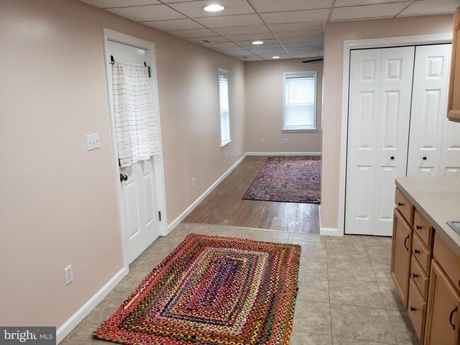 Building Photo - 417 S Washington St