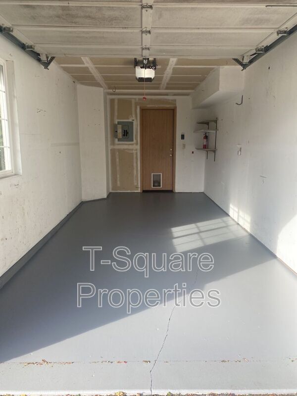 Building Photo - 7634 230th St SW