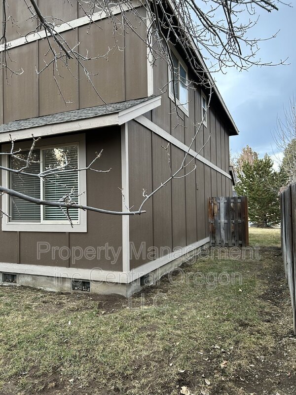 Building Photo - 20277 Knightsbridge Pl
