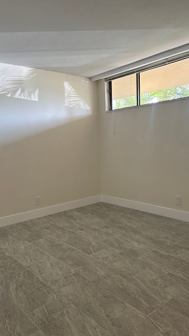 Building Photo - 2618 Cove Cay Dr