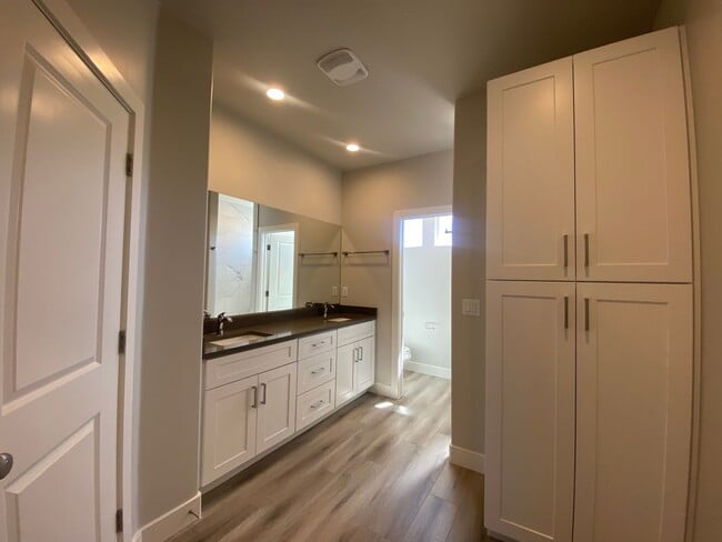 Building Photo - 3 BEDROOM SAND HOLLOW TOWNHOME FOR RENT!