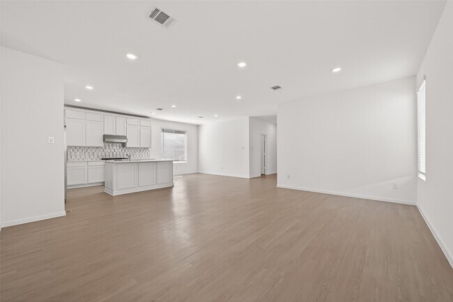 Building Photo - 6419 Orchid Bch Dr