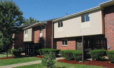 Building Photo - 795-10 Pine Valley Dr