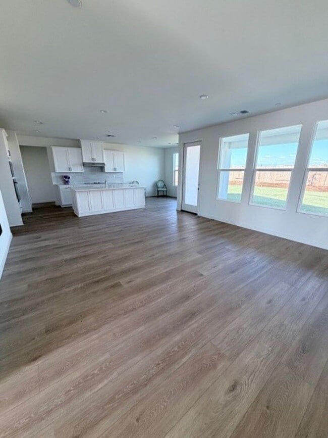 Building Photo - 7414 Cryosphere St