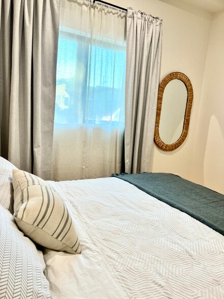 Building Photo - 3236 Cattaraugus Ave