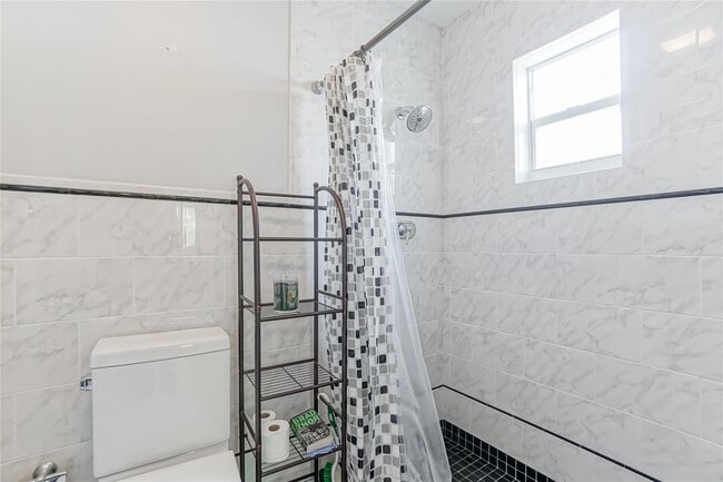 Building Photo - 8101 SW 198th St