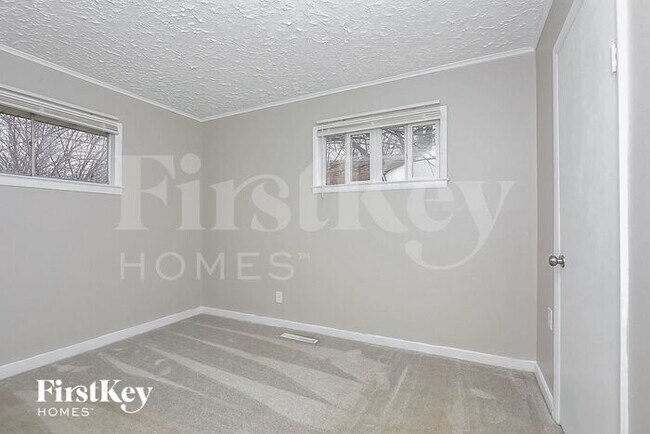 Building Photo - 3976 Richard Ave