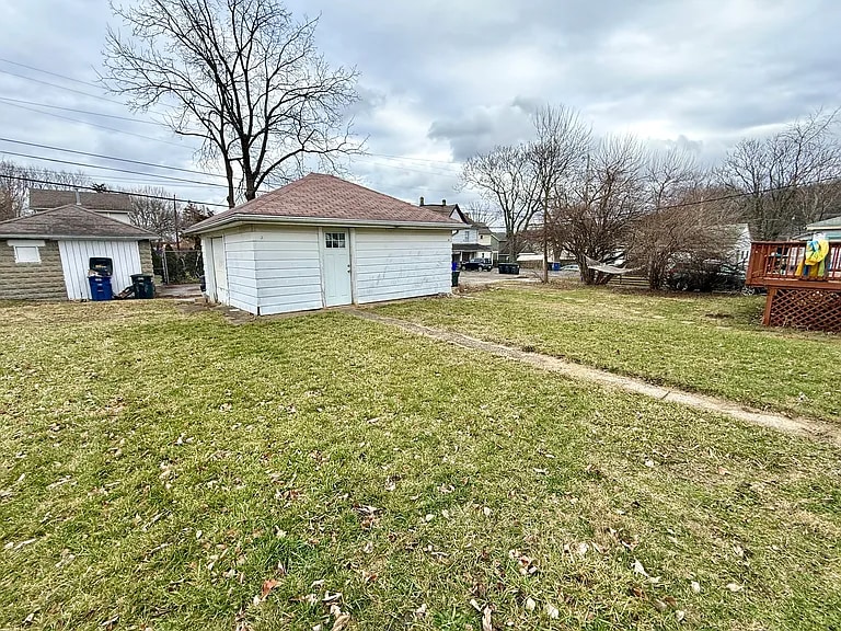 Building Photo - 517 Beckman St