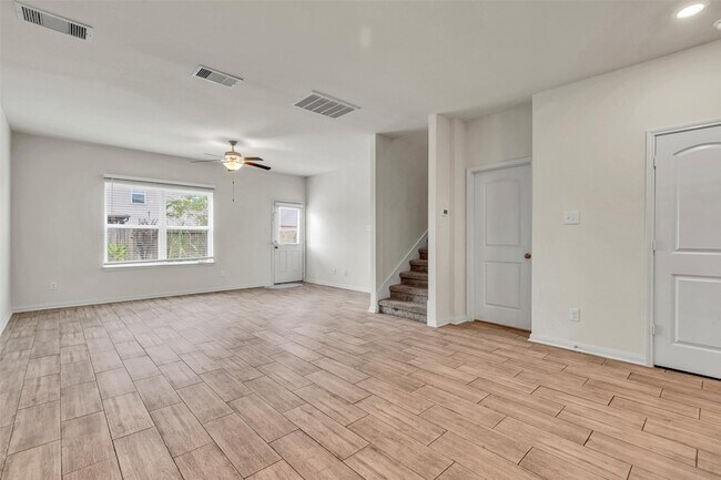 Building Photo - 1017 Misty Patch Dr