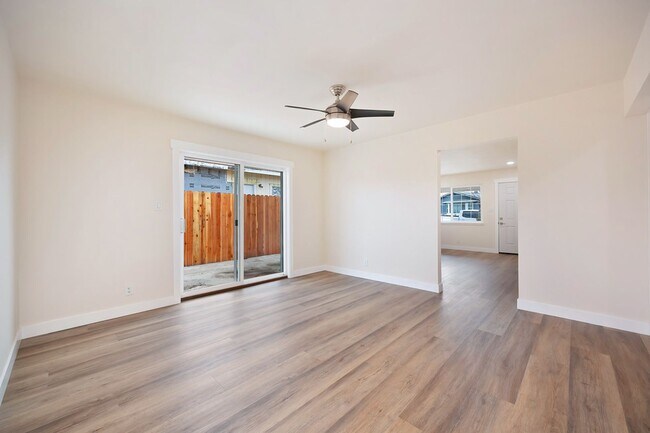 Building Photo - 5691 Cutler Ct
