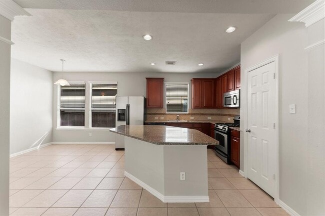 Building Photo - 59 Chipwyck Way