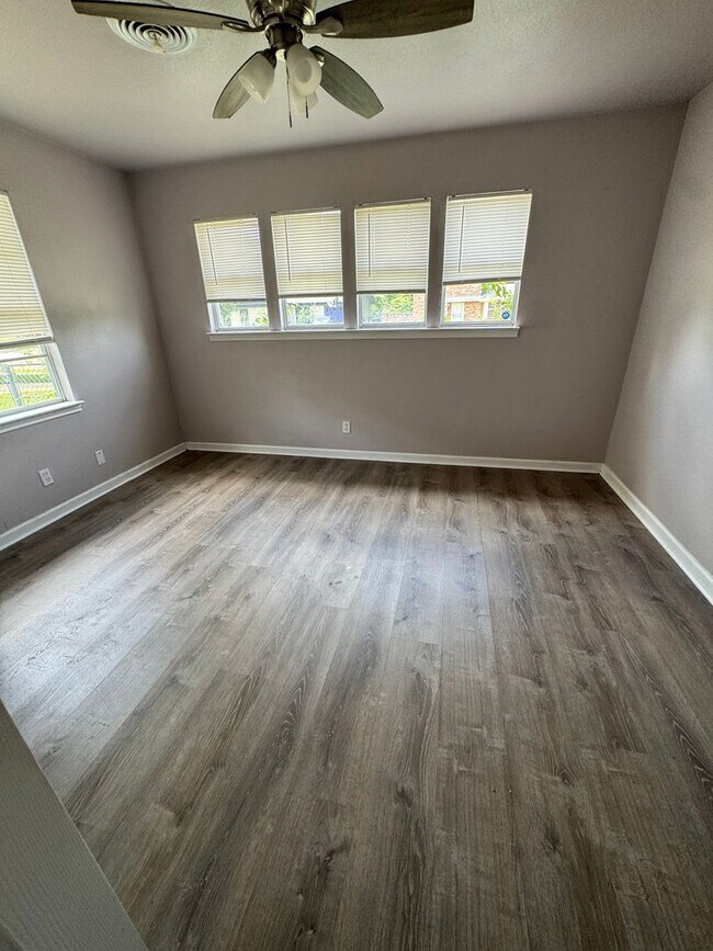 Building Photo - 3-Bedroom House for Rent in Killeen, TX