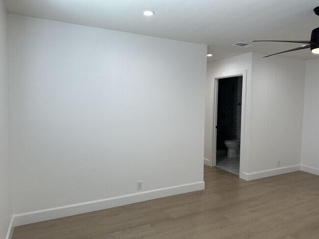 Building Photo - 24643 Santa Clara Ave