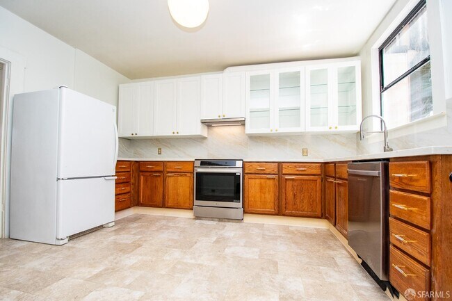 Building Photo - 4447 24th St