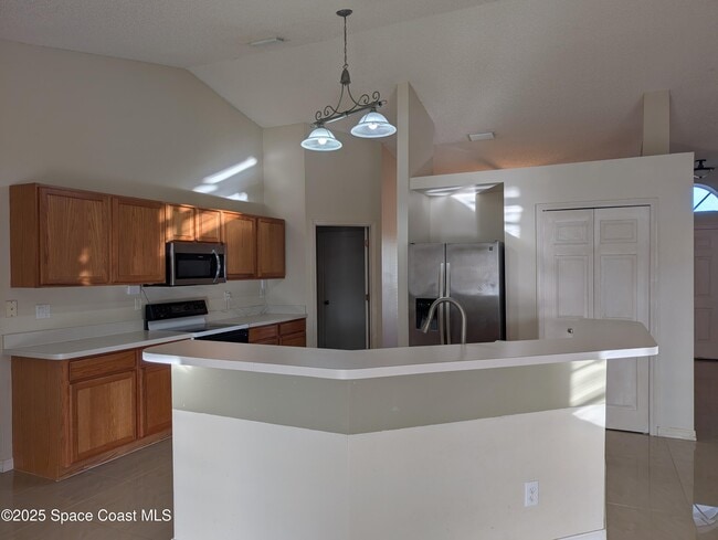 Building Photo - 6130 Meghan Dr