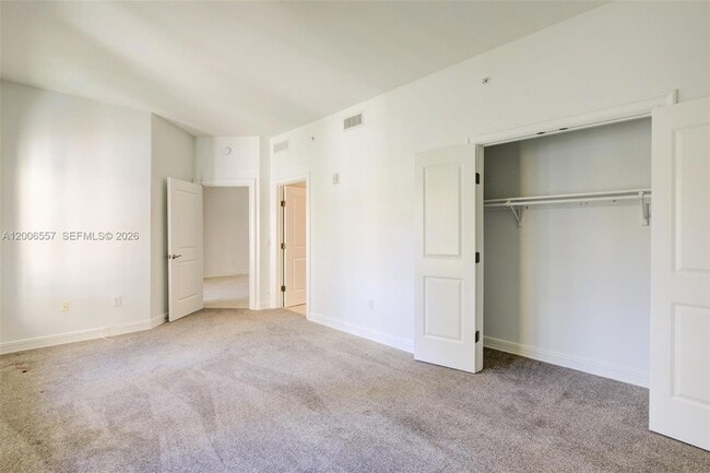 Building Photo - 16101 Emerald Estates Dr