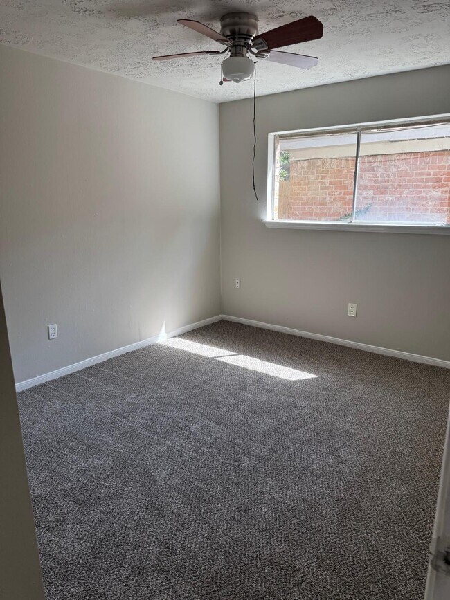 Building Photo - 9706 Galston Ln