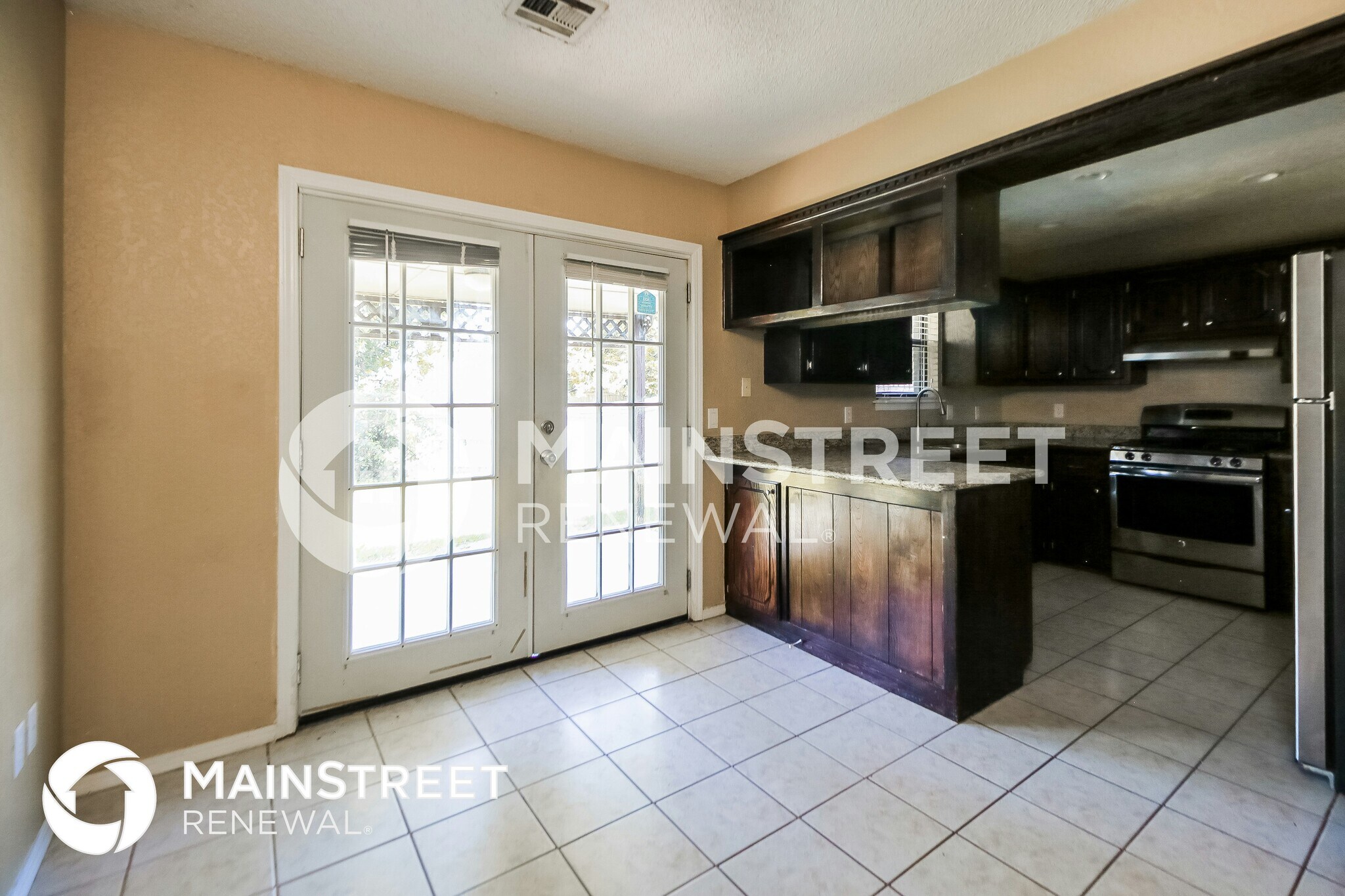 Building Photo - 8405 Bigwood Dr