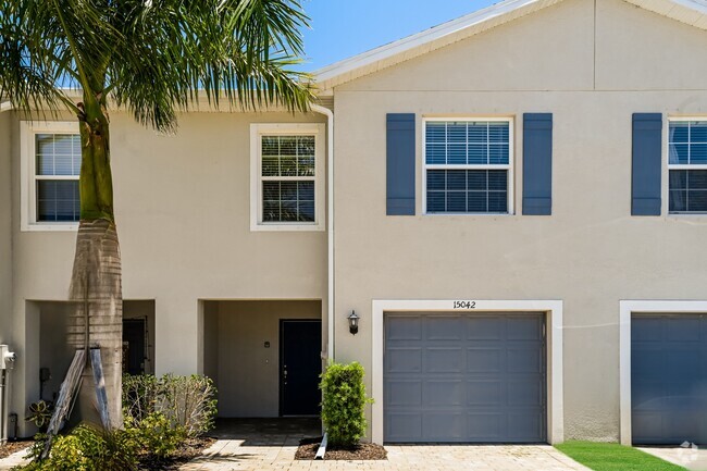 Building Photo - 15013 Wildflower Cir