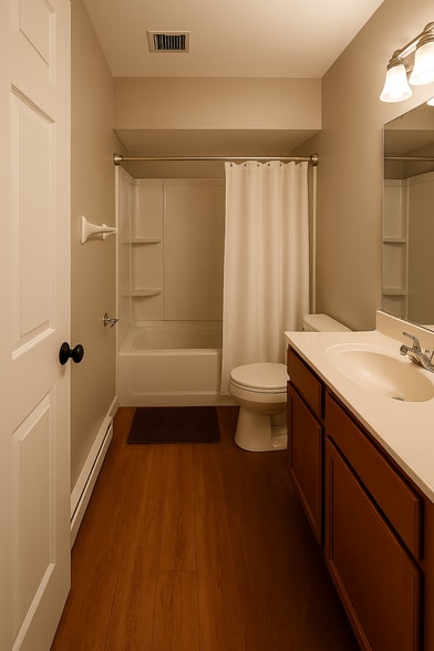 Building Photo - 704 Erin Dr