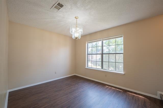 Building Photo - 832 Winding Creek Dr